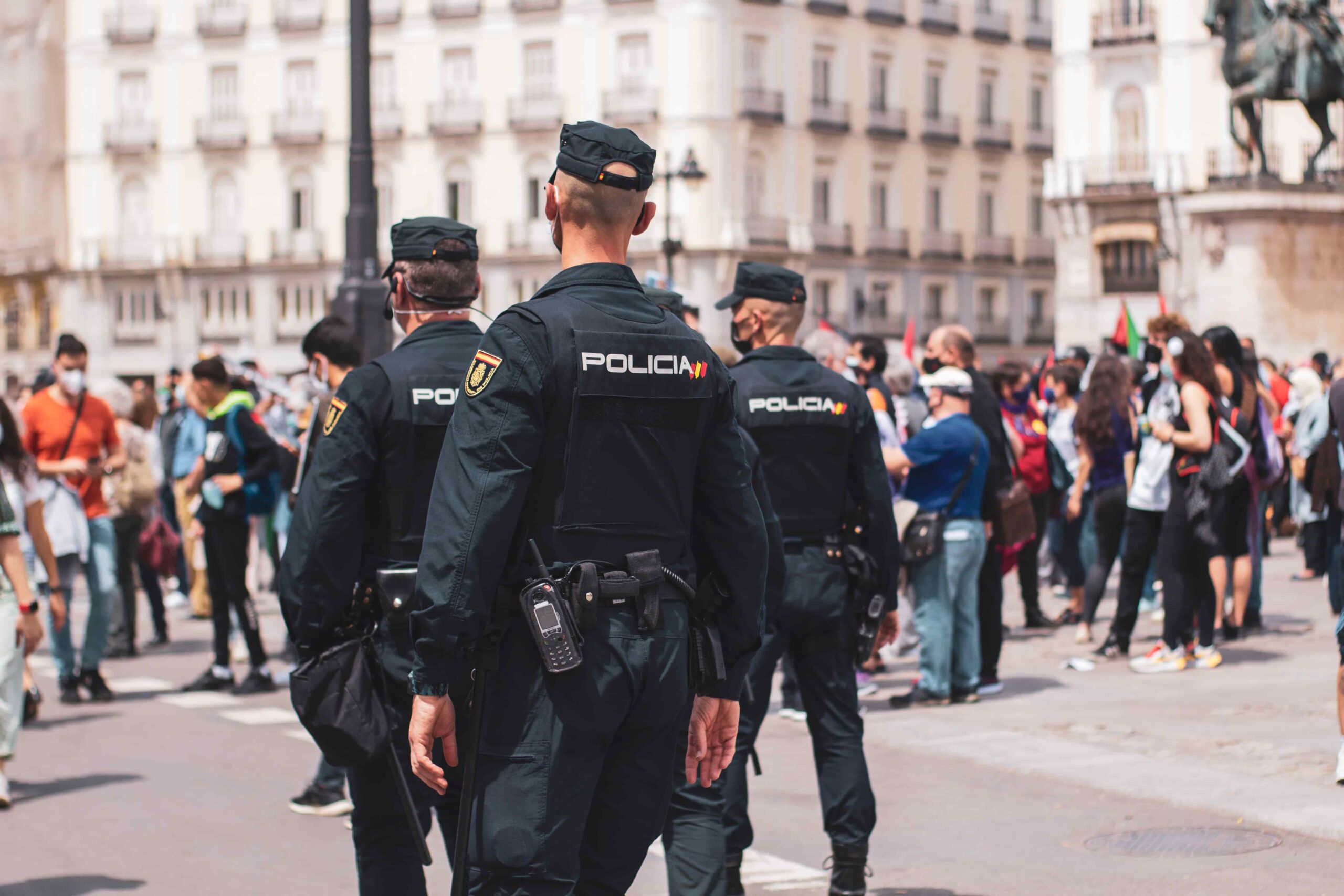 Abogados expertos en policías en Madrid-pando-abogados-principal Abogados expertos en policías en Madrid-pando-abogados-principal